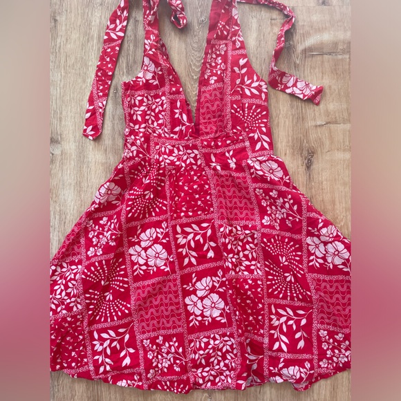 House of Harlow Mini Dress - Picture 2 of 10